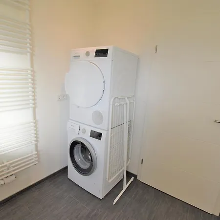 Apartman Koenigsberger Allee 40 Eg